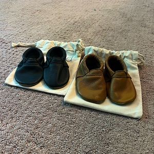 Set of 2 Bird Rock Baby Moccasins